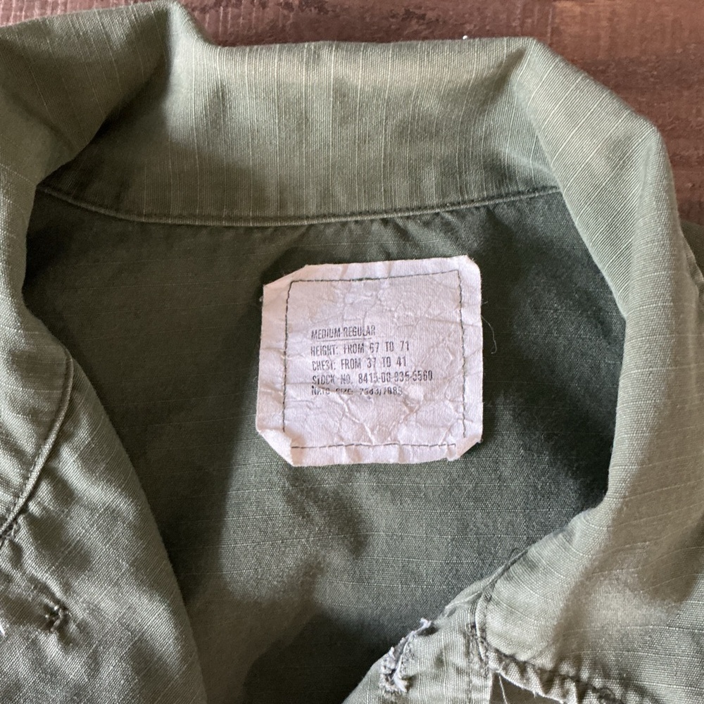 VTG Real Vietnam Slant Pocket Jungle Fatigue, M-65 Field Jacket, Patched, M - Picture 7 of 11